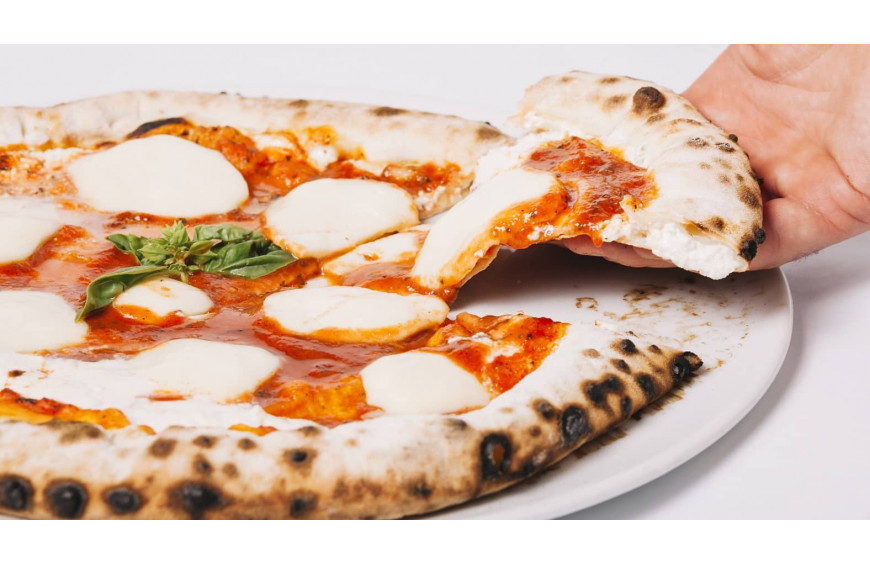 La Margherita ; recette de la fameuse pizza aux couleurs de l'Italie